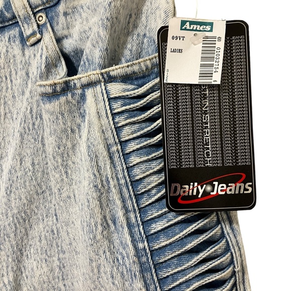 NWT Vintage 90s Daily Jeans Acid Wash High Rise Cutout Jeans NOS - Picture 7 of 15
